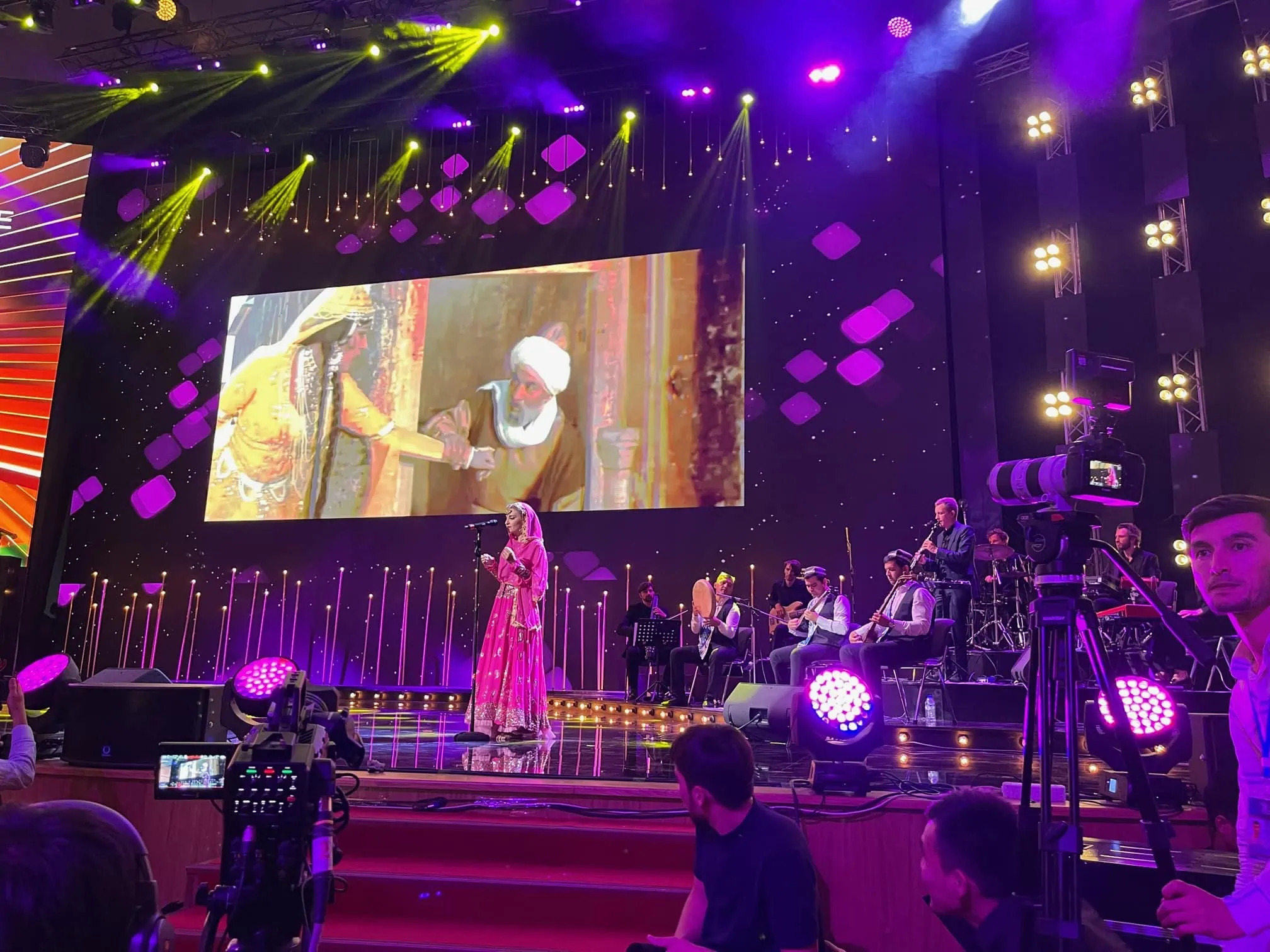 Martine et Jean-Marc Thérouanne, dirigeants du Festival International des Cinémas d’Asie de Vesoul ont représenté la France au 14e Festival International du Film de Tachkent (Ouzbékistan)